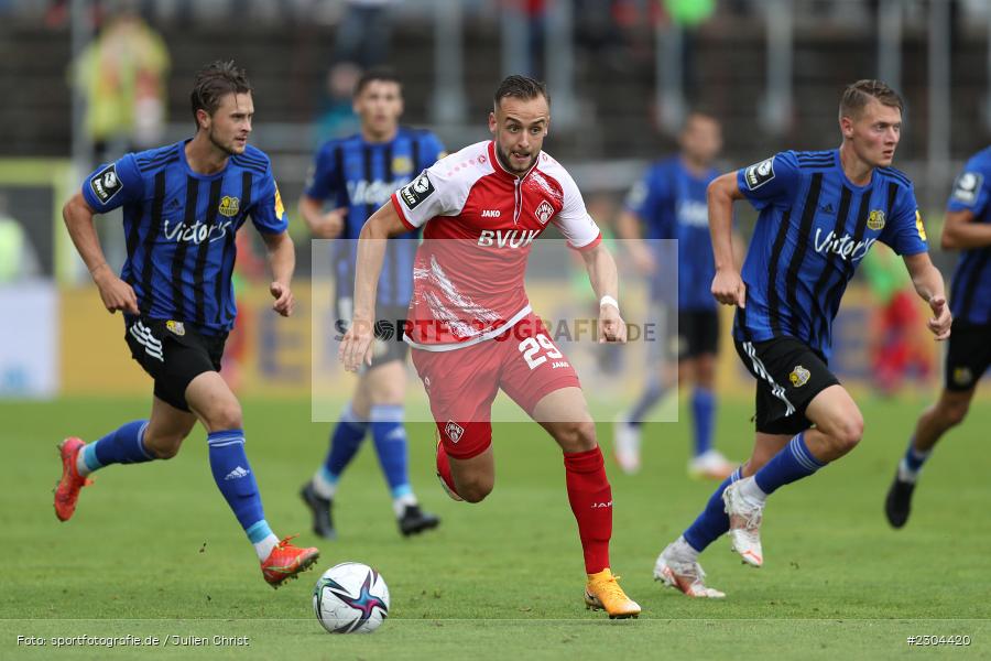 David Kopacz, FLYERALARM Arena, Würzburg, 29.08.2021, DFL, sport, action, Fussball, Deutschland, August 2021, Saison 2021/2022, FCS, FWK, 3. Liga, 1. FC Saarbrücken, FC Würzburger Kickers - Bild-ID: 2304420 David Kopacz, FLYERALARM Arena, Würzburg, 29.08.2021, DFL, sport, action, Fussball, Deutschland, August 2021, Saison 2021/2022, FCS, FWK, 3. Liga, 1. FC Saarbrücken, FC Würzburger Kickers - Bild-ID: 2304420