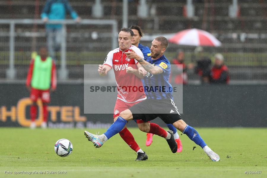 Mirnes Pepić, FLYERALARM Arena, Würzburg, 29.08.2021, DFL, sport, action, Fussball, Deutschland, August 2021, Saison 2021/2022, FCS, FWK, 3. Liga, 1. FC Saarbrücken, FC Würzburger Kickers - Bild-ID: 2304437 Mirnes Pepić, FLYERALARM Arena, Würzburg, 29.08.2021, DFL, sport, action, Fussball, Deutschland, August 2021, Saison 2021/2022, FCS, FWK, 3. Liga, 1. FC Saarbrücken, FC Würzburger Kickers - Bild-ID: 2304437