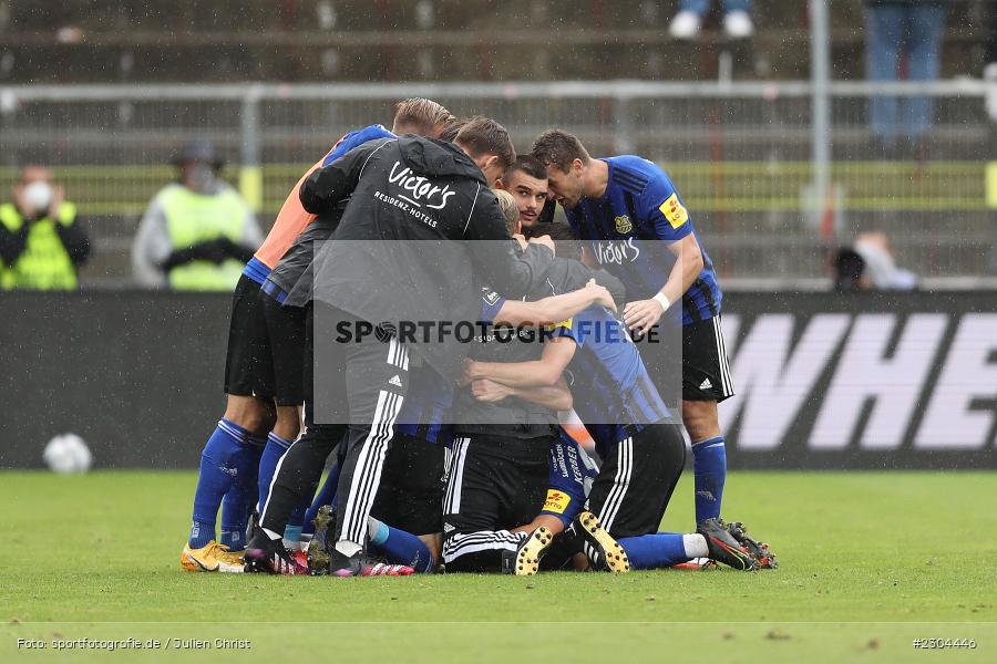 Torjubel, Minos Gouras, FLYERALARM Arena, Würzburg, 29.08.2021, DFL, sport, action, Fussball, Deutschland, August 2021, Saison 2021/2022, FCS, FWK, 3. Liga, 1. FC Saarbrücken, FC Würzburger Kickers - Bild-ID: 2304446
