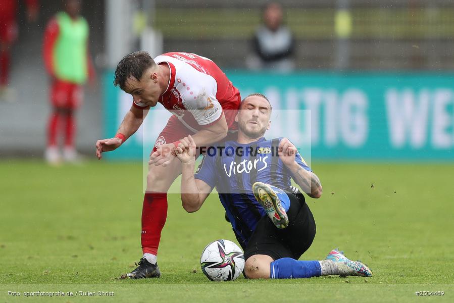 Mirnes Pepić, FLYERALARM Arena, Würzburg, 29.08.2021, DFL, sport, action, Fussball, Deutschland, August 2021, Saison 2021/2022, FCS, FWK, 3. Liga, 1. FC Saarbrücken, FC Würzburger Kickers - Bild-ID: 2304459 Mirnes Pepić, FLYERALARM Arena, Würzburg, 29.08.2021, DFL, sport, action, Fussball, Deutschland, August 2021, Saison 2021/2022, FCS, FWK, 3. Liga, 1. FC Saarbrücken, FC Würzburger Kickers - Bild-ID: 2304459