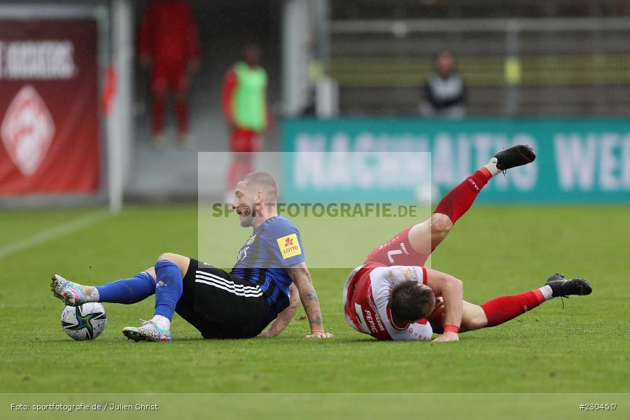 Robin Scheu, FLYERALARM Arena, Würzburg, 29.08.2021, DFL, sport, action, Fussball, Deutschland, August 2021, Saison 2021/2022, FCS, FWK, 3. Liga, 1. FC Saarbrücken, FC Würzburger Kickers - Bild-ID: 2304517 Robin Scheu, FLYERALARM Arena, Würzburg, 29.08.2021, DFL, sport, action, Fussball, Deutschland, August 2021, Saison 2021/2022, FCS, FWK, 3. Liga, 1. FC Saarbrücken, FC Würzburger Kickers - Bild-ID: 2304517