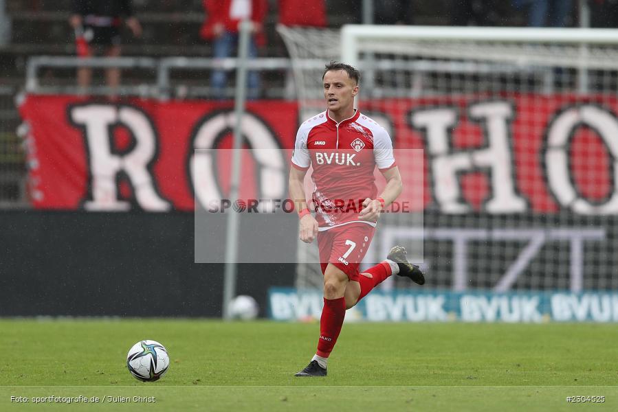 Mirnes Pepić, FLYERALARM Arena, Würzburg, 29.08.2021, DFL, sport, action, Fussball, Deutschland, August 2021, Saison 2021/2022, FCS, FWK, 3. Liga, 1. FC Saarbrücken, FC Würzburger Kickers - Bild-ID: 2304525