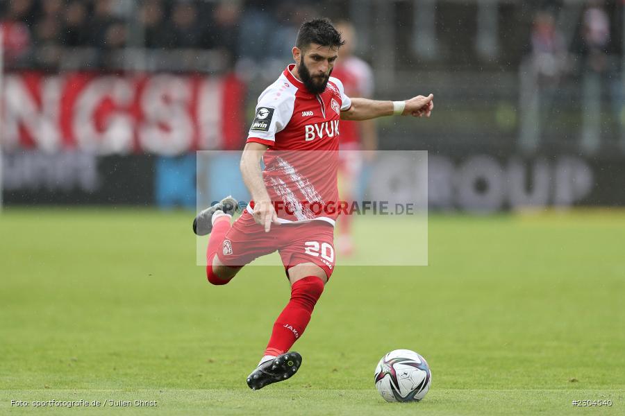Fanol Perdedaj, FLYERALARM Arena, Würzburg, 29.08.2021, DFL, sport, action, Fussball, Deutschland, August 2021, Saison 2021/2022, FCS, FWK, 3. Liga, 1. FC Saarbrücken, FC Würzburger Kickers - Bild-ID: 2304540 Fanol Perdedaj, FLYERALARM Arena, Würzburg, 29.08.2021, DFL, sport, action, Fussball, Deutschland, August 2021, Saison 2021/2022, FCS, FWK, 3. Liga, 1. FC Saarbrücken, FC Würzburger Kickers - Bild-ID: 2304540