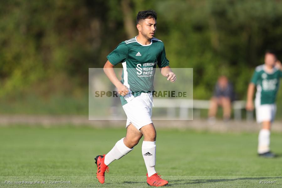 Kasim Ahmedi, Sportgelände, Thüngersheim, 31.08.2021, BFV, sport, action, Fussball, Deutschland, August 2021, Saison 2021/2022, Runde 4, Toto-Pokal, Kreispokal, TSV, FVT, TSV Lohr, FV Thüngersheim - Bild-ID: 2304617