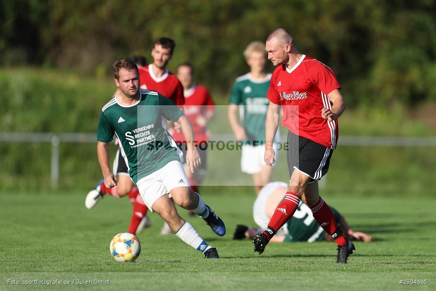 Felix Müller, Sportgelände, Thüngersheim, 31.08.2021, BFV, sport, action, Fussball, Deutschland, August 2021, Saison 2021/2022, Runde 4, Toto-Pokal, Kreispokal, TSV, FVT, TSV Lohr, FV Thüngersheim - Bild-ID: 2304665 Felix Müller, Sportgelände, Thüngersheim, 31.08.2021, BFV, sport, action, Fussball, Deutschland, August 2021, Saison 2021/2022, Runde 4, Toto-Pokal, Kreispokal, TSV, FVT, TSV Lohr, FV Thüngersheim - Bild-ID: 2304665