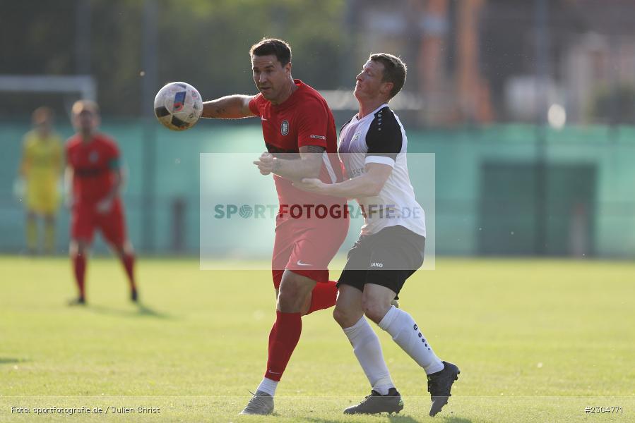 Stefan Scheuner, Patrick Amrhein, Sportplatz, Aschfeld, 01.09.2021, BFV, sport, action, Fussball, Deutschland, September 2021, Saison 2021/2022, Runde 4, Toto-Pokal, Kreispokal, TUS, FVB, TuS Frammersbach, FV Bachgrund - Bild-ID: 2304771