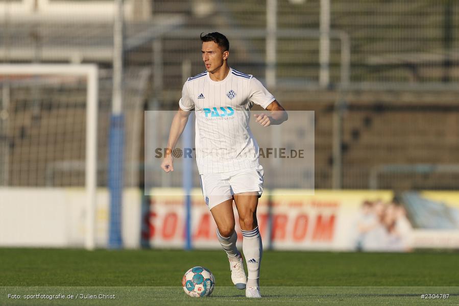 Elmir Muhic, Stadion am Schönbusch, Aschaffenburg, 03.09.2021, BFV, sport, action, Fussball, Deutschland, September 2021, Saison 2021/2022, 4. Liga, Regionalliga Bayern, FCM, SVA, FC Memmingen, SV Viktoria Aschaffenburg - Bild-ID: 2304787 Elmir Muhic, Stadion am Schönbusch, Aschaffenburg, 03.09.2021, BFV, sport, action, Fussball, Deutschland, September 2021, Saison 2021/2022, 4. Liga, Regionalliga Bayern, FCM, SVA, FC Memmingen, SV Viktoria Aschaffenburg - Bild-ID: 2304787