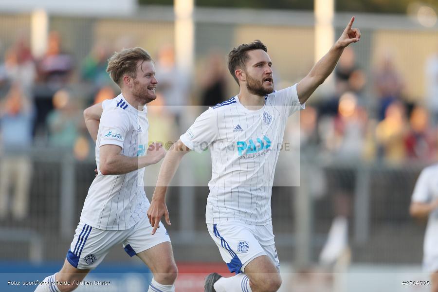 Freude, Torjubel, Elias Niesigk, Stadion am Schönbusch, Aschaffenburg, 03.09.2021, BFV, sport, action, Fussball, Deutschland, September 2021, Saison 2021/2022, 4. Liga, Regionalliga Bayern, FCM, SVA, FC Memmingen, SV Viktoria Aschaffenburg - Bild-ID: 2304795
