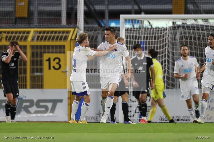 Tom Schulz, Freude, Torjubel, Elmir Muhic, Stadion am Schönbusch, Aschaffenburg, 03.09.2021, BFV, sport, action, Fussball, Deutschland, September 2021, Saison 2021/2022, 4. Liga, Regionalliga Bayern, FCM, SVA, FC Memmingen, SV Viktoria Aschaffenburg - Bild-ID: 2304830 Tom Schulz, Freude, Torjubel, Elmir Muhic, Stadion am Schönbusch, Aschaffenburg, 03.09.2021, BFV, sport, action, Fussball, Deutschland, September 2021, Saison 2021/2022, 4. Liga, Regionalliga Bayern, FCM, SVA, FC Memmingen, SV Viktoria Aschaffenburg - Bild-ID: 2304830