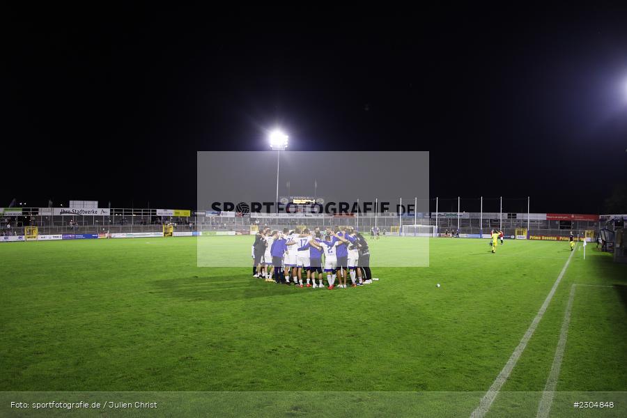 Mannschaftskreis, Stadion am Schönbusch, Aschaffenburg, 03.09.2021, BFV, sport, action, Fussball, Deutschland, September 2021, Saison 2021/2022, 4. Liga, Regionalliga Bayern, FCM, SVA, FC Memmingen, SV Viktoria Aschaffenburg - Bild-ID: 2304848 Mannschaftskreis, Stadion am Schönbusch, Aschaffenburg, 03.09.2021, BFV, sport, action, Fussball, Deutschland, September 2021, Saison 2021/2022, 4. Liga, Regionalliga Bayern, FCM, SVA, FC Memmingen, SV Viktoria Aschaffenburg - Bild-ID: 2304848