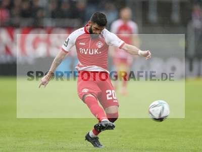Fotos von FC Würzburger Kickers - 1. FC Saarbrücken auf sportfotografie.de