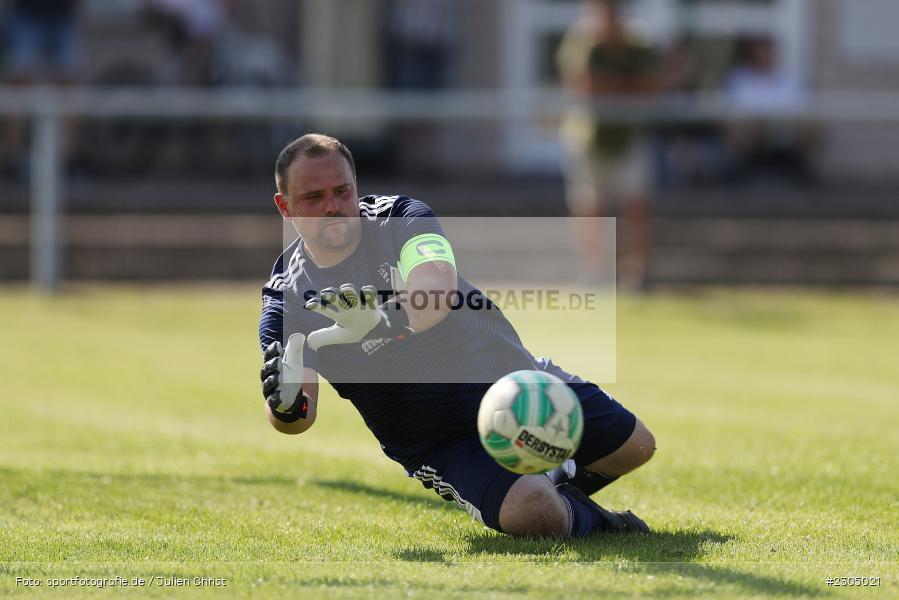 Fabian Brand, Sportplatz, Gössenheim, 05.09.2021, BFV, sport, action, Fussball, Deutschland, September 2021, Saison 2021/2022, Kreisliga Würzburg, TSV Karlburg II, FC Gössenheim - Bild-ID: 2305021