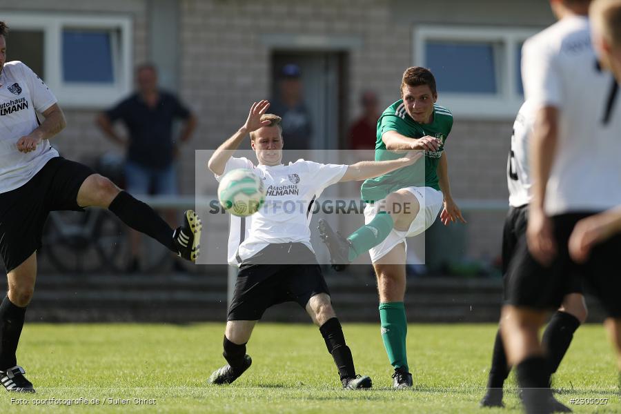 Torchance, Kilian Wehner, Sportplatz, Gössenheim, 05.09.2021, BFV, sport, action, Fussball, Deutschland, September 2021, Saison 2021/2022, Kreisliga Würzburg, TSV Karlburg II, FC Gössenheim - Bild-ID: 2305027 Torchance, Kilian Wehner, Sportplatz, Gössenheim, 05.09.2021, BFV, sport, action, Fussball, Deutschland, September 2021, Saison 2021/2022, Kreisliga Würzburg, TSV Karlburg II, FC Gössenheim - Bild-ID: 2305027