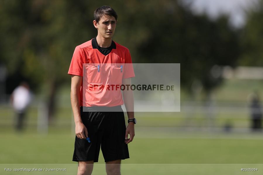 Schiedsrichter, Nikita Kolodeznyj, Sportplatz, Gössenheim, 05.09.2021, BFV, sport, action, Fussball, Deutschland, September 2021, Saison 2021/2022, Kreisliga Würzburg, TSV Karlburg II, FC Gössenheim - Bild-ID: 2305059 Schiedsrichter, Nikita Kolodeznyj, Sportplatz, Gössenheim, 05.09.2021, BFV, sport, action, Fussball, Deutschland, September 2021, Saison 2021/2022, Kreisliga Würzburg, TSV Karlburg II, FC Gössenheim - Bild-ID: 2305059