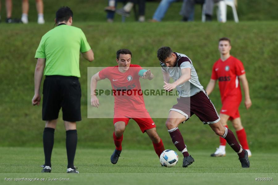 Duell, Benedikt Strohmenger, Sportplatz, Birkenfeld, 08.09.2021, BFV, sport, action, Fussball, Deutschland, September 2021, Saison 2021/2022, Viertelfinale, Runde 5, Kreispokal, Toto-Pokal Würzburg, TuS Frammersbach, SV Birkenfeld - Bild-ID: 2305301 Duell, Benedikt Strohmenger, Sportplatz, Birkenfeld, 08.09.2021, BFV, sport, action, Fussball, Deutschland, September 2021, Saison 2021/2022, Viertelfinale, Runde 5, Kreispokal, Toto-Pokal Würzburg, TuS Frammersbach, SV Birkenfeld - Bild-ID: 2305301