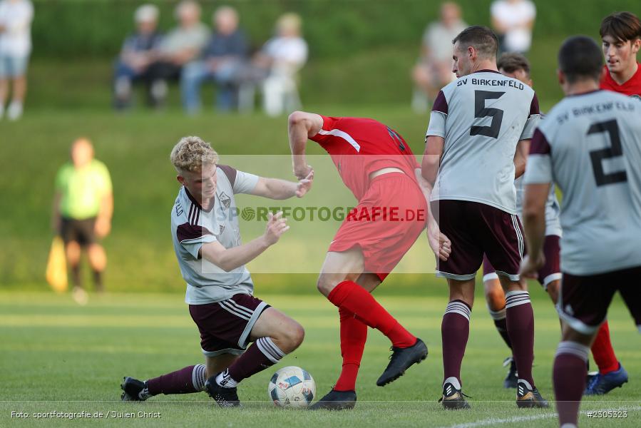 Kai Langer, Sportplatz, Birkenfeld, 08.09.2021, BFV, sport, action, Fussball, Deutschland, September 2021, Saison 2021/2022, Viertelfinale, Runde 5, Kreispokal, Toto-Pokal Würzburg, TuS Frammersbach, SV Birkenfeld - Bild-ID: 2305323 Kai Langer, Sportplatz, Birkenfeld, 08.09.2021, BFV, sport, action, Fussball, Deutschland, September 2021, Saison 2021/2022, Viertelfinale, Runde 5, Kreispokal, Toto-Pokal Würzburg, TuS Frammersbach, SV Birkenfeld - Bild-ID: 2305323