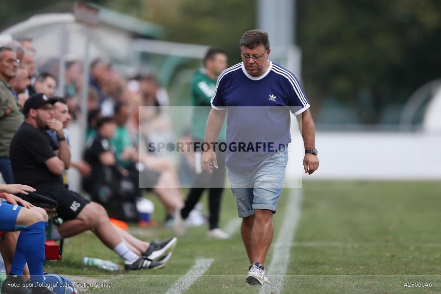 Trainer, Harald Funsch, Sepp-Endres-Sportanlage, Würzburg, 10.09.2021, BFV, sport, action, Fussball, Deutschland, September 2021, Saison 2021/2022, GRB, WFV, Bayernliga Nord, TSV Grossbardorf, Würzburger FV - Bild-ID: 2306646