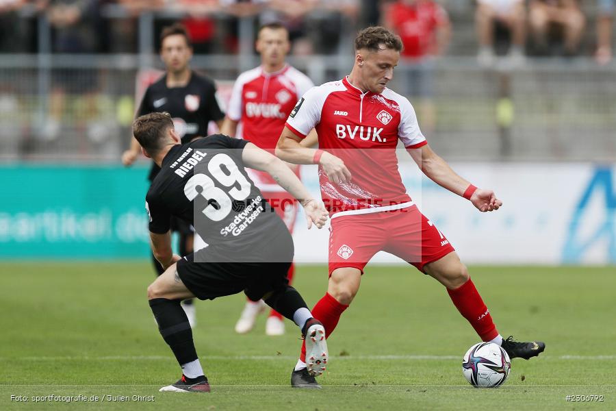 Mirnes Pepić, FLYERALARM Arena, Würzburg, 11.09.2021, DFB, sport, action, Fussball, Deutschland, September 2021, Saison 2021/2022, TSV, FWK, 3. Liga, TSV Havelse, FC Würzburger Kickers - Bild-ID: 2306792 Mirnes Pepić, FLYERALARM Arena, Würzburg, 11.09.2021, DFB, sport, action, Fussball, Deutschland, September 2021, Saison 2021/2022, TSV, FWK, 3. Liga, TSV Havelse, FC Würzburger Kickers - Bild-ID: 2306792
