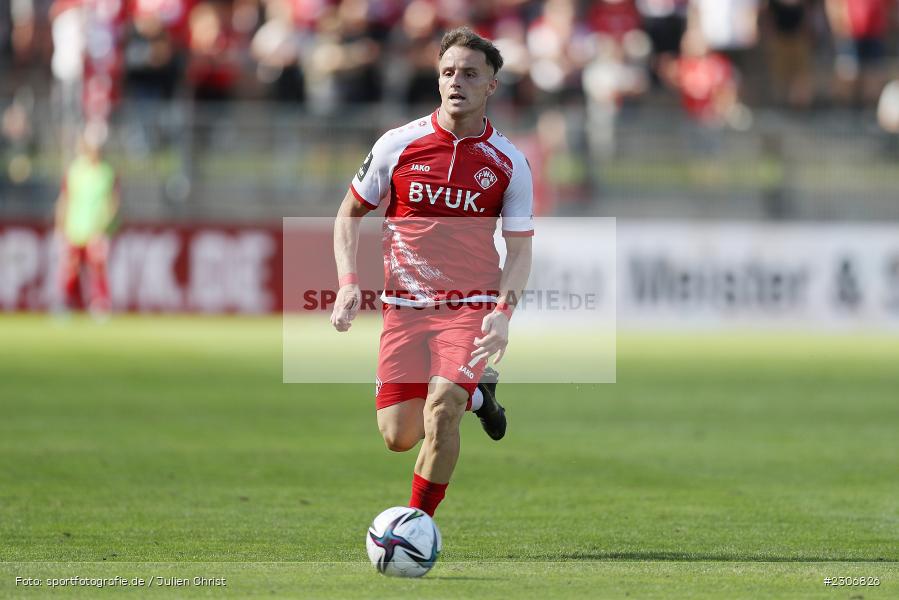 Mirnes Pepić, FLYERALARM Arena, Würzburg, 11.09.2021, DFB, sport, action, Fussball, Deutschland, September 2021, Saison 2021/2022, TSV, FWK, 3. Liga, TSV Havelse, FC Würzburger Kickers - Bild-ID: 2306826 Mirnes Pepić, FLYERALARM Arena, Würzburg, 11.09.2021, DFB, sport, action, Fussball, Deutschland, September 2021, Saison 2021/2022, TSV, FWK, 3. Liga, TSV Havelse, FC Würzburger Kickers - Bild-ID: 2306826