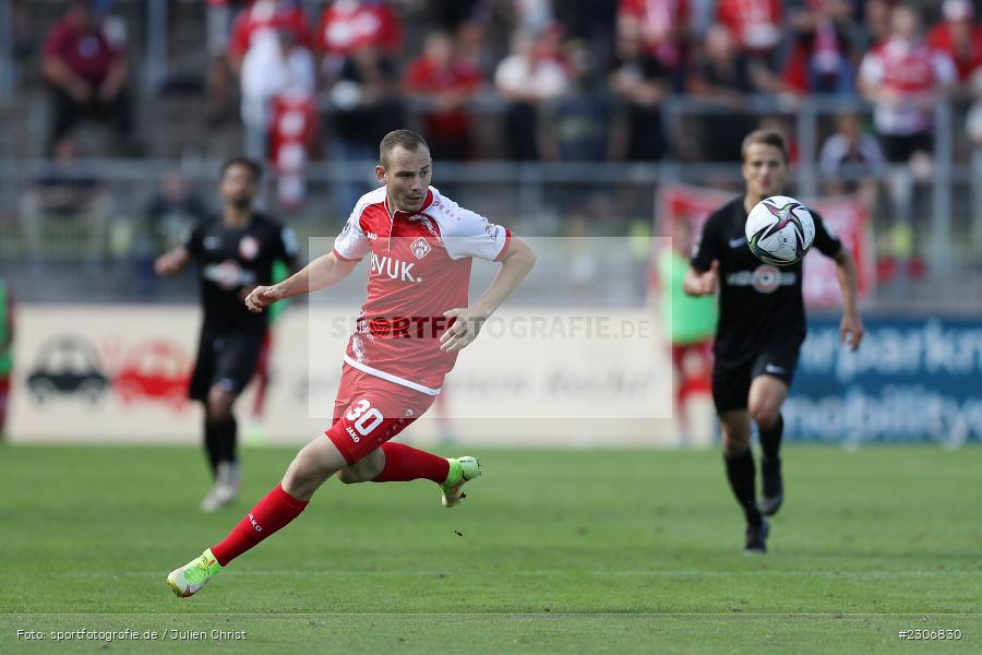Tizian Hümmer, FLYERALARM Arena, Würzburg, 11.09.2021, DFB, sport, action, Fussball, Deutschland, September 2021, Saison 2021/2022, TSV, FWK, 3. Liga, TSV Havelse, FC Würzburger Kickers - Bild-ID: 2306830 Tizian Hümmer, FLYERALARM Arena, Würzburg, 11.09.2021, DFB, sport, action, Fussball, Deutschland, September 2021, Saison 2021/2022, TSV, FWK, 3. Liga, TSV Havelse, FC Würzburger Kickers - Bild-ID: 2306830
