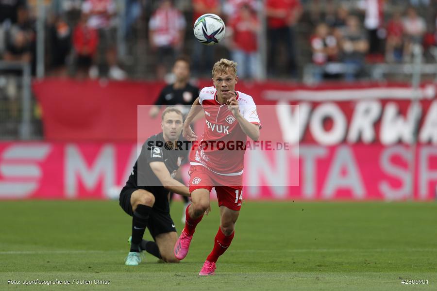 Louis Breunig, FLYERALARM Arena, Würzburg, 11.09.2021, DFB, sport, action, Fussball, Deutschland, September 2021, Saison 2021/2022, TSV, FWK, 3. Liga, TSV Havelse, FC Würzburger Kickers - Bild-ID: 2306901 Louis Breunig, FLYERALARM Arena, Würzburg, 11.09.2021, DFB, sport, action, Fussball, Deutschland, September 2021, Saison 2021/2022, TSV, FWK, 3. Liga, TSV Havelse, FC Würzburger Kickers - Bild-ID: 2306901