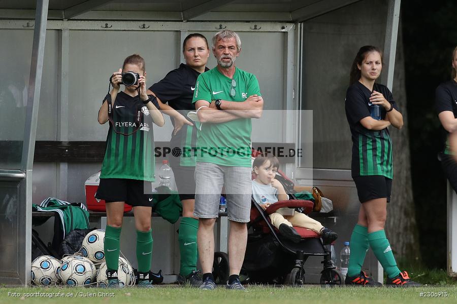 Trainer, Richard Gehrsitz, Sportgelände, Adelsberg, 11.09.2021, BFV, sport, action, Fussball, Deutschland, September 2021, Saison 2021/2022, FVK, SPA, FV Karlstadt, SpVgg Adelsberg - Bild-ID: 2306913 Trainer, Richard Gehrsitz, Sportgelände, Adelsberg, 11.09.2021, BFV, sport, action, Fussball, Deutschland, September 2021, Saison 2021/2022, FVK, SPA, FV Karlstadt, SpVgg Adelsberg - Bild-ID: 2306913