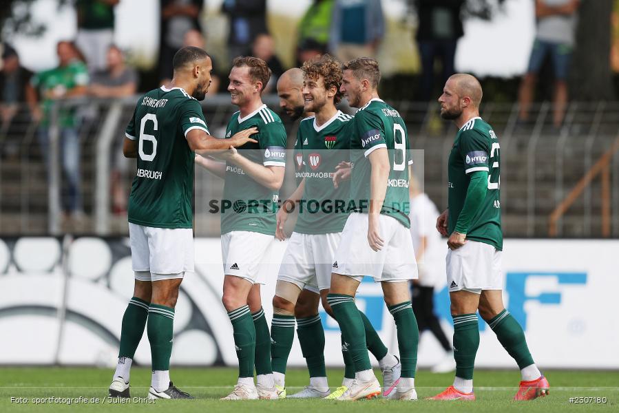 Meris Skenderovic, David Grözinger, Freude, Torjubel, Nico Rinderknecht, Willy-Sachs-Stadion, Schweinfurt, 18.09.2021, BFV, sport, action, Fussball, Deutschland, September 2021, Saison 2021/2022, Regionalliga Bayern, SV Schalding-Heining, 1. FC Schweinfurt 05 - Bild-ID: 2307180 Meris Skenderovic, David Grözinger, Freude, Torjubel, Nico Rinderknecht, Willy-Sachs-Stadion, Schweinfurt, 18.09.2021, BFV, sport, action, Fussball, Deutschland, September 2021, Saison 2021/2022, Regionalliga Bayern, SV Schalding-Heining, 1. FC Schweinfurt 05 - Bild-ID: 2307180