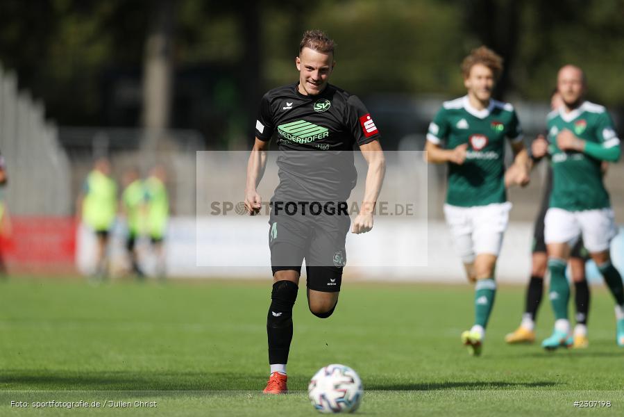 Fabian Schnabel, Willy-Sachs-Stadion, Schweinfurt, 18.09.2021, BFV, sport, action, Fussball, Deutschland, September 2021, Saison 2021/2022, Regionalliga Bayern, SV Schalding-Heining, 1. FC Schweinfurt 05 - Bild-ID: 2307198