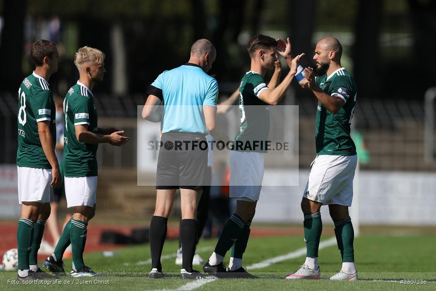 Adam Jabiri, Willy-Sachs-Stadion, Schweinfurt, 18.09.2021, BFV, sport, action, Fussball, Deutschland, September 2021, Saison 2021/2022, Regionalliga Bayern, SV Schalding-Heining, 1. FC Schweinfurt 05 - Bild-ID: 2307236
