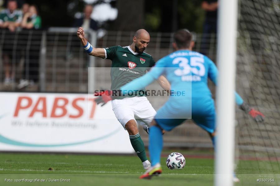 Adam Jabiri, Willy-Sachs-Stadion, Schweinfurt, 18.09.2021, BFV, sport, action, Fussball, Deutschland, September 2021, Saison 2021/2022, Regionalliga Bayern, SV Schalding-Heining, 1. FC Schweinfurt 05 - Bild-ID: 2307254