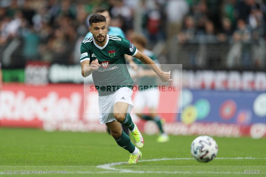 Amar Cekic, Willy-Sachs-Stadion, Schweinfurt, 18.09.2021, BFV, sport, action, Fussball, Deutschland, September 2021, Saison 2021/2022, Regionalliga Bayern, SV Schalding-Heining, 1. FC Schweinfurt 05 - Bild-ID: 2307279 Amar Cekic, Willy-Sachs-Stadion, Schweinfurt, 18.09.2021, BFV, sport, action, Fussball, Deutschland, September 2021, Saison 2021/2022, Regionalliga Bayern, SV Schalding-Heining, 1. FC Schweinfurt 05 - Bild-ID: 2307279