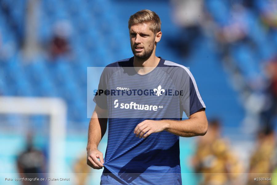 Lasse Sobiech, Merck-Stadion, Darmstadt, 19.09.2021, DFL, sport, action, Fussball, Deutschland, September 2021, Saison 2021/2022, SGD, SVD, 2. Bundesliga, SG Dynamo Dresden, SV Darmstadt 98 - Bild-ID: 2307434 Lasse Sobiech, Merck-Stadion, Darmstadt, 19.09.2021, DFL, sport, action, Fussball, Deutschland, September 2021, Saison 2021/2022, SGD, SVD, 2. Bundesliga, SG Dynamo Dresden, SV Darmstadt 98 - Bild-ID: 2307434