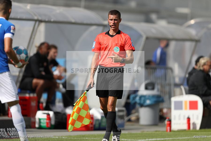 Robert Kempter, Merck-Stadion, Darmstadt, 19.09.2021, DFL, sport, action, Fussball, Deutschland, September 2021, Saison 2021/2022, SGD, SVD, 2. Bundesliga, SG Dynamo Dresden, SV Darmstadt 98 - Bild-ID: 2307559 Robert Kempter, Merck-Stadion, Darmstadt, 19.09.2021, DFL, sport, action, Fussball, Deutschland, September 2021, Saison 2021/2022, SGD, SVD, 2. Bundesliga, SG Dynamo Dresden, SV Darmstadt 98 - Bild-ID: 2307559