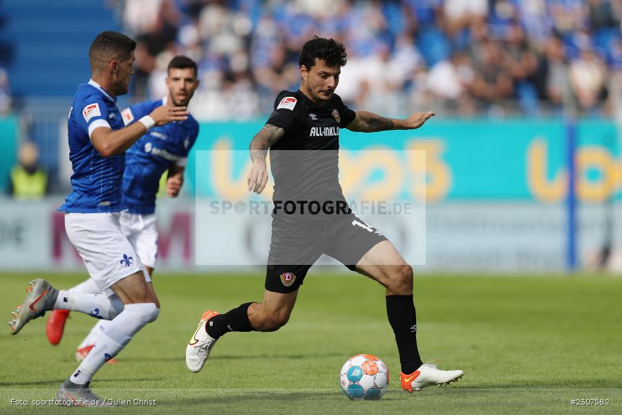 Philipp Hosiner, Merck-Stadion, Darmstadt, 19.09.2021, DFL, sport, action, Fussball, Deutschland, September 2021, Saison 2021/2022, SGD, SVD, 2. Bundesliga, SG Dynamo Dresden, SV Darmstadt 98 - Bild-ID: 2307582 Philipp Hosiner, Merck-Stadion, Darmstadt, 19.09.2021, DFL, sport, action, Fussball, Deutschland, September 2021, Saison 2021/2022, SGD, SVD, 2. Bundesliga, SG Dynamo Dresden, SV Darmstadt 98 - Bild-ID: 2307582