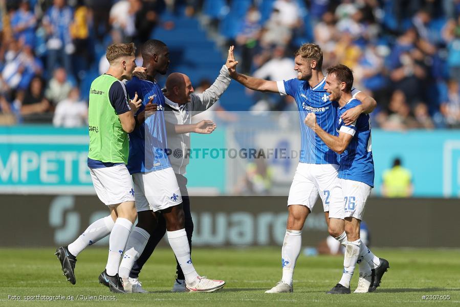 Jubel, Emotionen, Sieg, Torsten Lieberknecht, Merck-Stadion, Darmstadt, 19.09.2021, DFL, sport, action, Fussball, Deutschland, September 2021, Saison 2021/2022, SGD, SVD, 2. Bundesliga, SG Dynamo Dresden, SV Darmstadt 98 - Bild-ID: 2307605 Jubel, Emotionen, Sieg, Torsten Lieberknecht, Merck-Stadion, Darmstadt, 19.09.2021, DFL, sport, action, Fussball, Deutschland, September 2021, Saison 2021/2022, SGD, SVD, 2. Bundesliga, SG Dynamo Dresden, SV Darmstadt 98 - Bild-ID: 2307605