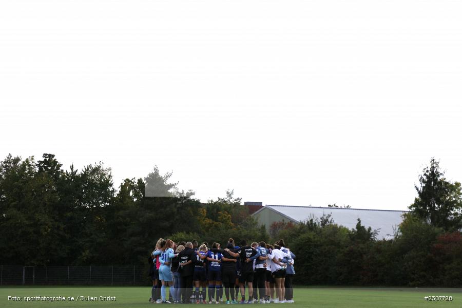 Mannschaftskreis, Sportpark Heuchelhof, Würzburg, 26.09.2021, sport, action, Fussball, Deutschland, September 2021, Saison 2021/2022, Runde 2, Gruppe Süd, Pokal, DFB, DFB Pokal Frauen, TSG, FWK, TSG Hoffenheim, FC Würzburger Kickers - Bild-ID: 2307728 Mannschaftskreis, Sportpark Heuchelhof, Würzburg, 26.09.2021, sport, action, Fussball, Deutschland, September 2021, Saison 2021/2022, Runde 2, Gruppe Süd, Pokal, DFB, DFB Pokal Frauen, TSG, FWK, TSG Hoffenheim, FC Würzburger Kickers - Bild-ID: 2307728