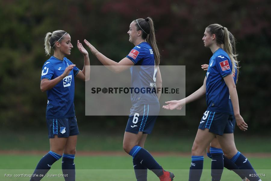 Vanessa Leimenstoll, Sportpark Heuchelhof, Würzburg, 26.09.2021, sport, action, Fussball, Deutschland, September 2021, Saison 2021/2022, Runde 2, Gruppe Süd, Pokal, DFB, DFB Pokal Frauen, TSG, FWK, TSG Hoffenheim, FC Würzburger Kickers - Bild-ID: 2307774 Vanessa Leimenstoll, Sportpark Heuchelhof, Würzburg, 26.09.2021, sport, action, Fussball, Deutschland, September 2021, Saison 2021/2022, Runde 2, Gruppe Süd, Pokal, DFB, DFB Pokal Frauen, TSG, FWK, TSG Hoffenheim, FC Würzburger Kickers - Bild-ID: 2307774