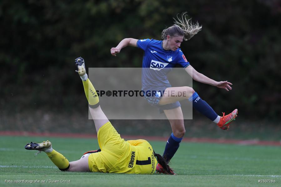 Jule Brand, Sportpark Heuchelhof, Würzburg, 26.09.2021, sport, action, Fussball, Deutschland, September 2021, Saison 2021/2022, Runde 2, Gruppe Süd, Pokal, DFB, DFB Pokal Frauen, TSG, FWK, TSG Hoffenheim, FC Würzburger Kickers - Bild-ID: 2307786 Jule Brand, Sportpark Heuchelhof, Würzburg, 26.09.2021, sport, action, Fussball, Deutschland, September 2021, Saison 2021/2022, Runde 2, Gruppe Süd, Pokal, DFB, DFB Pokal Frauen, TSG, FWK, TSG Hoffenheim, FC Würzburger Kickers - Bild-ID: 2307786