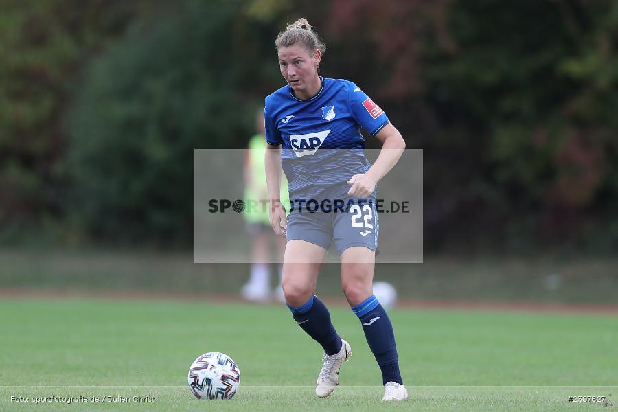 Sarai Linder, Sportpark Heuchelhof, Würzburg, 26.09.2021, sport, action, Fussball, Deutschland, September 2021, Saison 2021/2022, Runde 2, Gruppe Süd, Pokal, DFB, DFB Pokal Frauen, TSG, FWK, TSG Hoffenheim, FC Würzburger Kickers - Bild-ID: 2307827