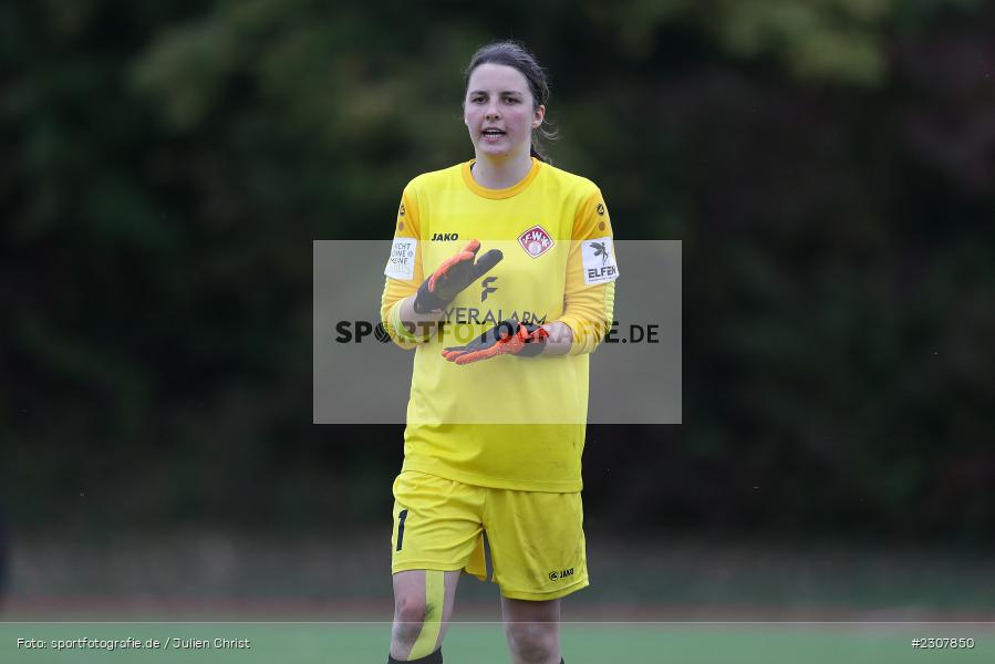Lara Wagner, Sportpark Heuchelhof, Würzburg, 26.09.2021, sport, action, Fussball, Deutschland, September 2021, Saison 2021/2022, Runde 2, Gruppe Süd, Pokal, DFB, DFB Pokal Frauen, TSG, FWK, TSG Hoffenheim, FC Würzburger Kickers - Bild-ID: 2307850 Lara Wagner, Sportpark Heuchelhof, Würzburg, 26.09.2021, sport, action, Fussball, Deutschland, September 2021, Saison 2021/2022, Runde 2, Gruppe Süd, Pokal, DFB, DFB Pokal Frauen, TSG, FWK, TSG Hoffenheim, FC Würzburger Kickers - Bild-ID: 2307850