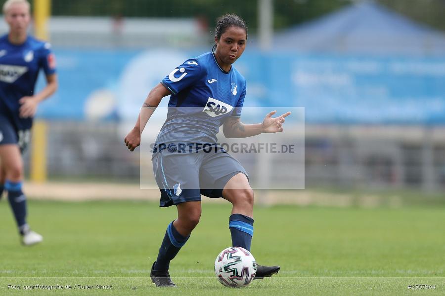 Gia Corley, Sportpark Heuchelhof, Würzburg, 26.09.2021, sport, action, Fussball, Deutschland, September 2021, Saison 2021/2022, Runde 2, Gruppe Süd, Pokal, DFB, DFB Pokal Frauen, TSG, FWK, TSG Hoffenheim, FC Würzburger Kickers - Bild-ID: 2307864