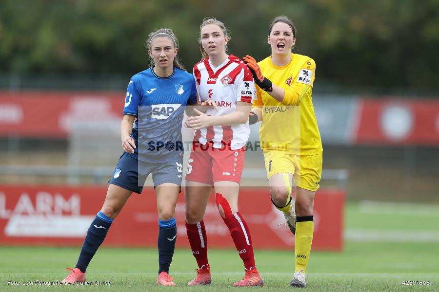Katharina Naschenweng, Sportpark Heuchelhof, Würzburg, 26.09.2021, sport, action, Fussball, Deutschland, September 2021, Saison 2021/2022, Runde 2, Gruppe Süd, Pokal, DFB, DFB Pokal Frauen, TSG, FWK, TSG Hoffenheim, FC Würzburger Kickers - Bild-ID: 2307868 Katharina Naschenweng, Sportpark Heuchelhof, Würzburg, 26.09.2021, sport, action, Fussball, Deutschland, September 2021, Saison 2021/2022, Runde 2, Gruppe Süd, Pokal, DFB, DFB Pokal Frauen, TSG, FWK, TSG Hoffenheim, FC Würzburger Kickers - Bild-ID: 2307868
