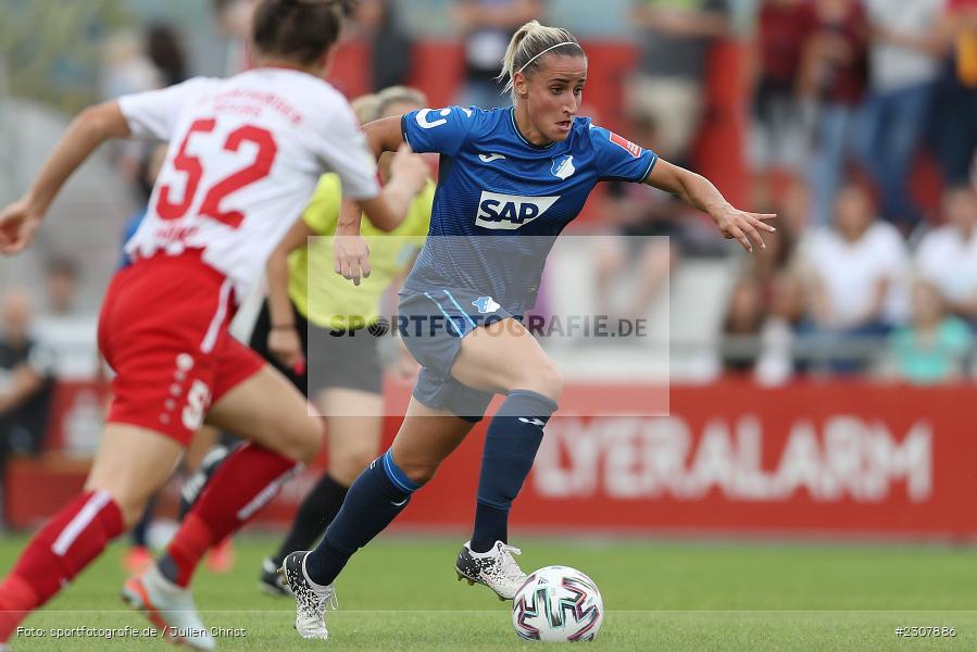 Vanessa Leimenstoll, Sportpark Heuchelhof, Würzburg, 26.09.2021, sport, action, Fussball, Deutschland, September 2021, Saison 2021/2022, Runde 2, Gruppe Süd, Pokal, DFB, DFB Pokal Frauen, TSG, FWK, TSG Hoffenheim, FC Würzburger Kickers - Bild-ID: 2307886