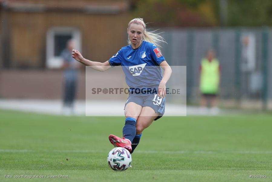 Judith Steinert, Sportpark Heuchelhof, Würzburg, 26.09.2021, sport, action, Fussball, Deutschland, September 2021, Saison 2021/2022, Runde 2, Gruppe Süd, Pokal, DFB, DFB Pokal Frauen, TSG, FWK, TSG Hoffenheim, FC Würzburger Kickers - Bild-ID: 2307892 Judith Steinert, Sportpark Heuchelhof, Würzburg, 26.09.2021, sport, action, Fussball, Deutschland, September 2021, Saison 2021/2022, Runde 2, Gruppe Süd, Pokal, DFB, DFB Pokal Frauen, TSG, FWK, TSG Hoffenheim, FC Würzburger Kickers - Bild-ID: 2307892