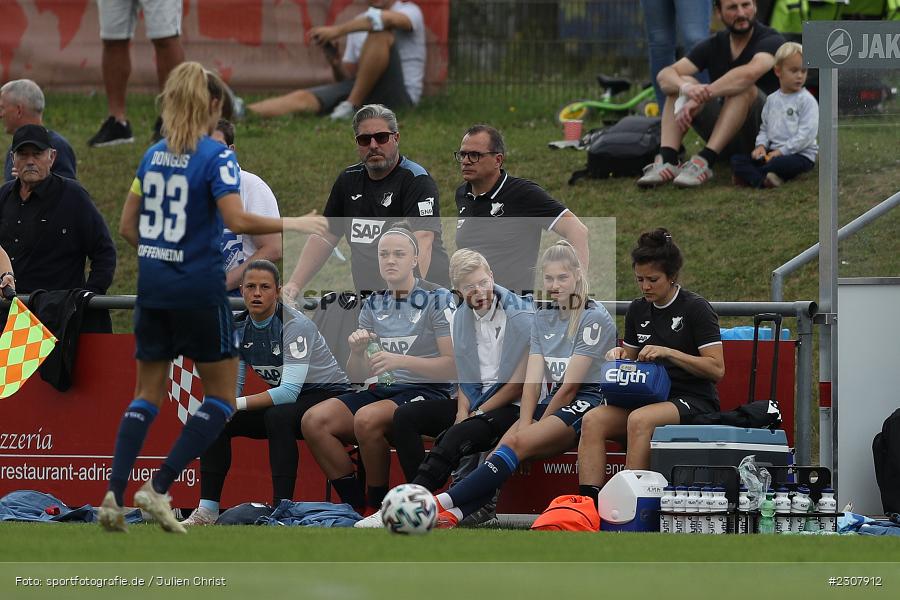 Jule Brand, Sportpark Heuchelhof, Würzburg, 26.09.2021, sport, action, Fussball, Deutschland, September 2021, Saison 2021/2022, Runde 2, Gruppe Süd, Pokal, DFB, DFB Pokal Frauen, TSG, FWK, TSG Hoffenheim, FC Würzburger Kickers - Bild-ID: 2307912 Jule Brand, Sportpark Heuchelhof, Würzburg, 26.09.2021, sport, action, Fussball, Deutschland, September 2021, Saison 2021/2022, Runde 2, Gruppe Süd, Pokal, DFB, DFB Pokal Frauen, TSG, FWK, TSG Hoffenheim, FC Würzburger Kickers - Bild-ID: 2307912