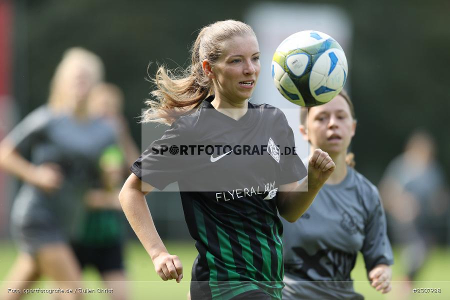 Sarah Weiglein, Sportgelände Lengfeld, Würzburg, 26.09.2021, sport, BFV, action, Fussball, Deutschland, September 2021, Saison 2021/2022, Bezirksliga Frauen, FVK, TSV, FV Karlstadt, (SG) TSV 1876 Lengfeld/TSV Gerbrunn - Bild-ID: 2307928 Sarah Weiglein, Sportgelände Lengfeld, Würzburg, 26.09.2021, sport, BFV, action, Fussball, Deutschland, September 2021, Saison 2021/2022, Bezirksliga Frauen, FVK, TSV, FV Karlstadt, (SG) TSV 1876 Lengfeld/TSV Gerbrunn - Bild-ID: 2307928
