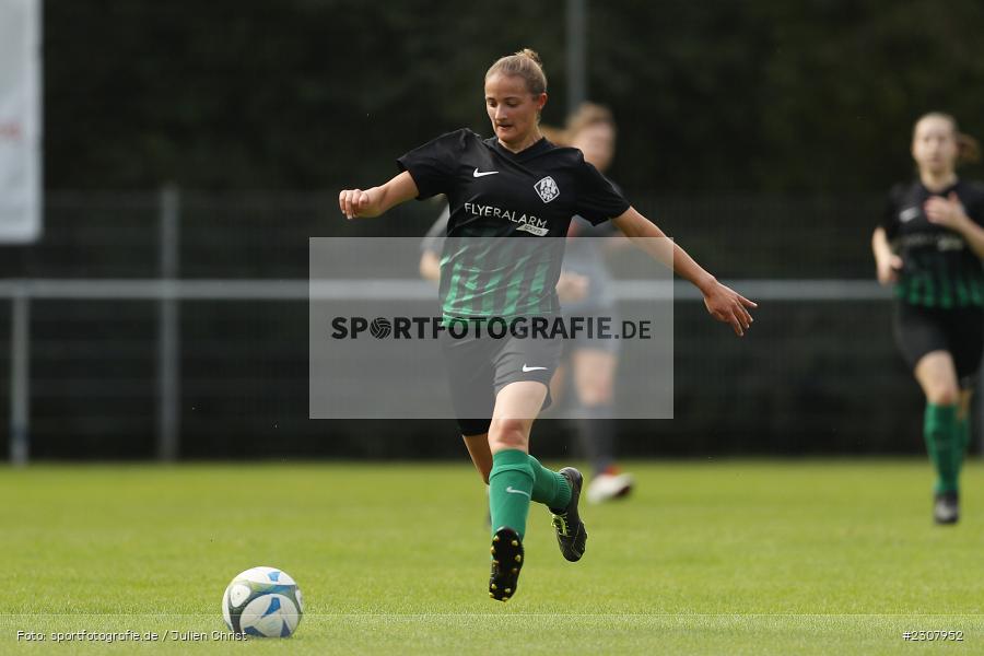 Annalena Müller, Sportgelände Lengfeld, Würzburg, 26.09.2021, sport, BFV, action, Fussball, Deutschland, September 2021, Saison 2021/2022, Bezirksliga Frauen, FVK, TSV, FV Karlstadt, (SG) TSV 1876 Lengfeld/TSV Gerbrunn - Bild-ID: 2307952