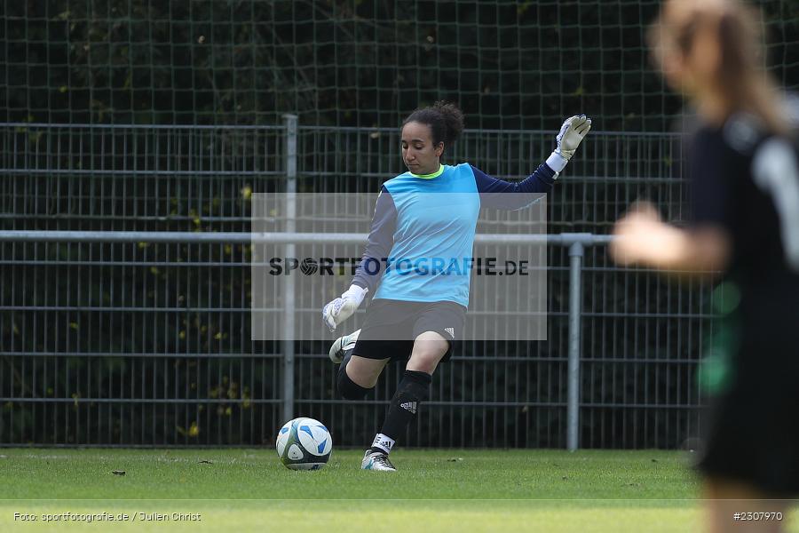 Sarah Kaci Chaouche, Sportgelände Lengfeld, Würzburg, 26.09.2021, sport, BFV, action, Fussball, Deutschland, September 2021, Saison 2021/2022, Bezirksliga Frauen, FVK, TSV, FV Karlstadt, (SG) TSV 1876 Lengfeld/TSV Gerbrunn - Bild-ID: 2307970 Sarah Kaci Chaouche, Sportgelände Lengfeld, Würzburg, 26.09.2021, sport, BFV, action, Fussball, Deutschland, September 2021, Saison 2021/2022, Bezirksliga Frauen, FVK, TSV, FV Karlstadt, (SG) TSV 1876 Lengfeld/TSV Gerbrunn - Bild-ID: 2307970