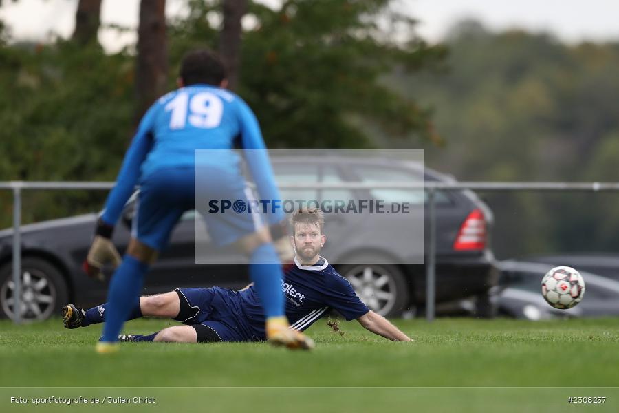 Sebastian Traub, Sportplatz, Höhefeld, 03.10.2021, sport, action, Fussball, Deutschland, Oktober 2021, Saison 2021/2022, FCK, DHK, Kreisliga TBB, FC Külsheim, Kickers DHK Wertheim - Bild-ID: 2308237