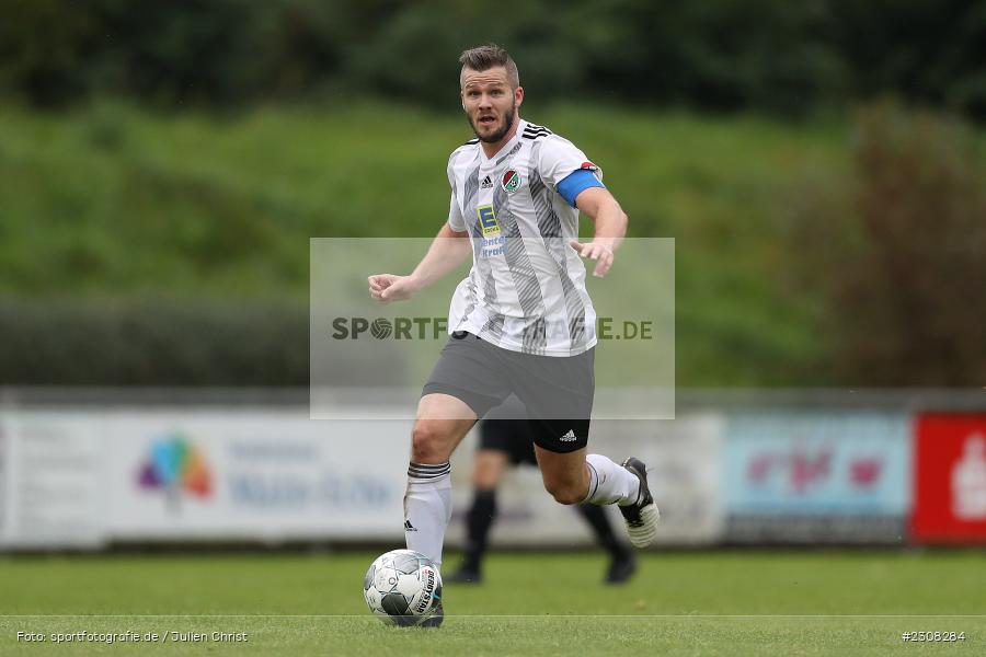 Marco Budde, Sportplatz, Nassig, 03.10.2021, sport, BFV, action, Fussball, Deutschland, Oktober 2021, Saison 2021/2022, TSV, SVE, bfv-Landesliga Odenwald, TSV Assamstadt, SV Eintracht Nassig - Bild-ID: 2308284 Marco Budde, Sportplatz, Nassig, 03.10.2021, sport, BFV, action, Fussball, Deutschland, Oktober 2021, Saison 2021/2022, TSV, SVE, bfv-Landesliga Odenwald, TSV Assamstadt, SV Eintracht Nassig - Bild-ID: 2308284